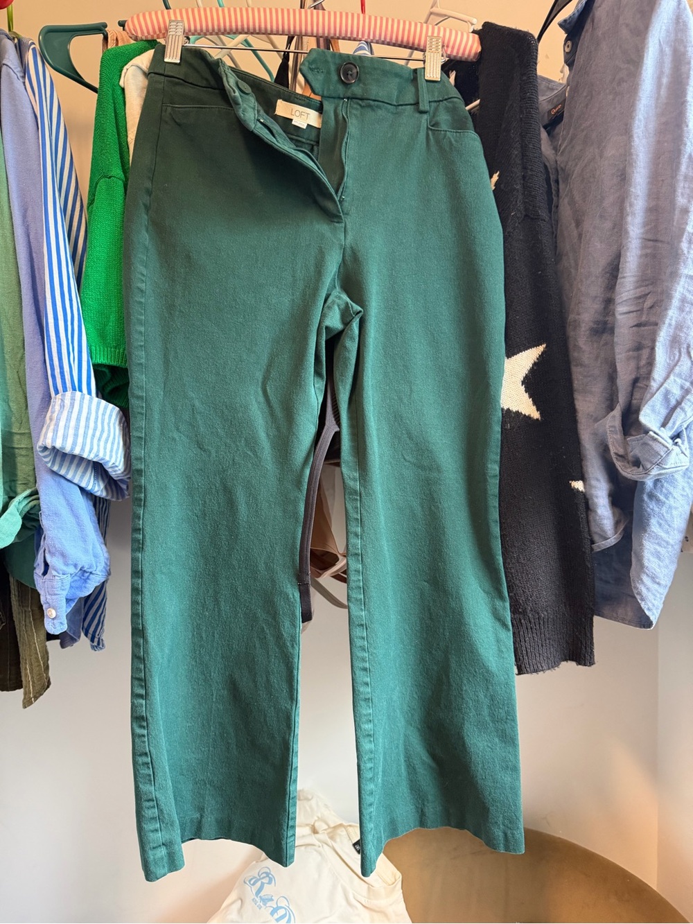 LOFT Deep Green Cropped Straight-Leg Pants